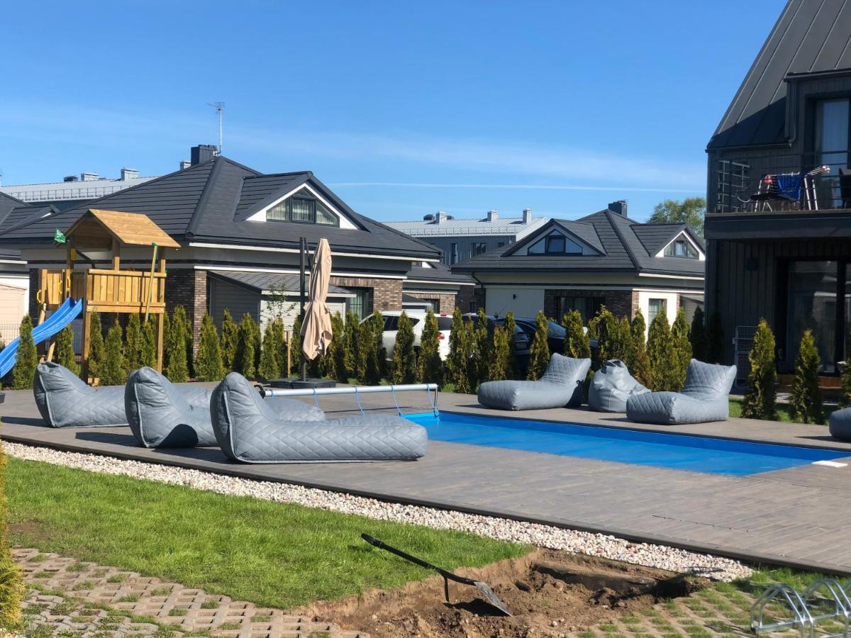 Cozy Vaivorykstes Apartment بالانغا المظهر الخارجي الصورة